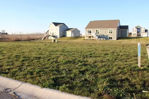 655 Lambert #657 2, Slinger, WI 53086