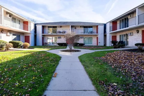 1688 S 115th #7, West Allis, WI 53214