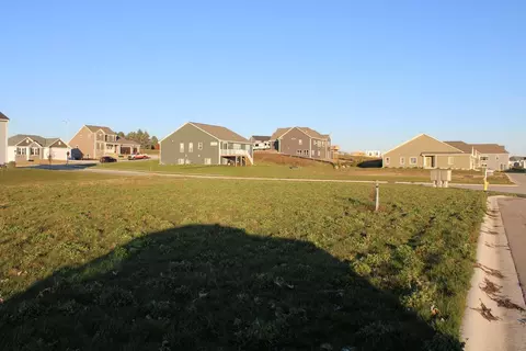 661 Lambert #663 3, Slinger, WI 53086
