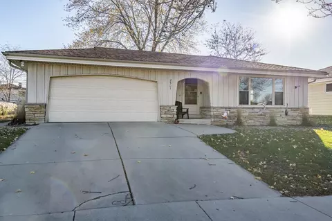 2501 W Grange, Milwaukee, WI 53221