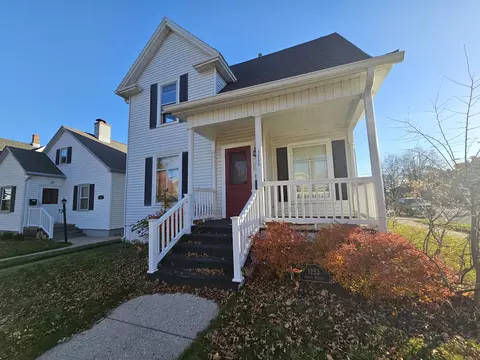 1253 Grove, Racine, WI 53405