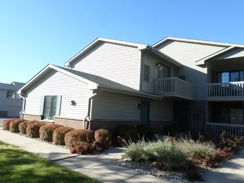 1253 30th #C, Kenosha, WI 53144