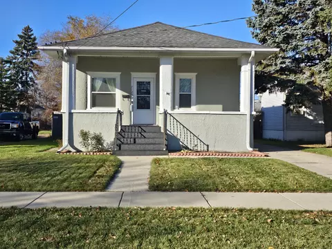 7120 26th, Kenosha, WI 53143