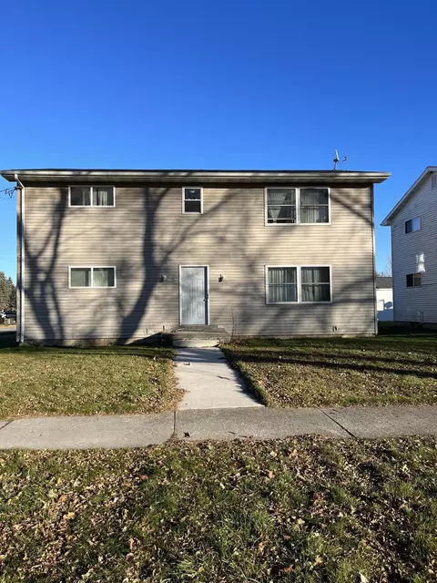 1639 Johnston #1641, Manitowoc, WI 54220