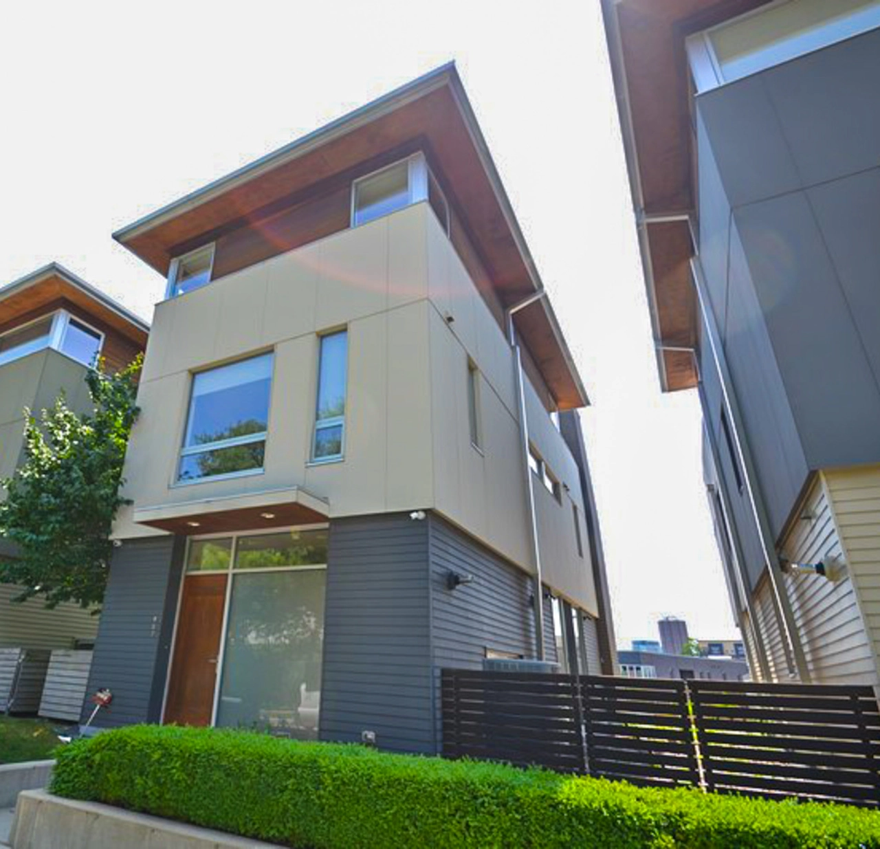 907 E Reservoir Unit 907  