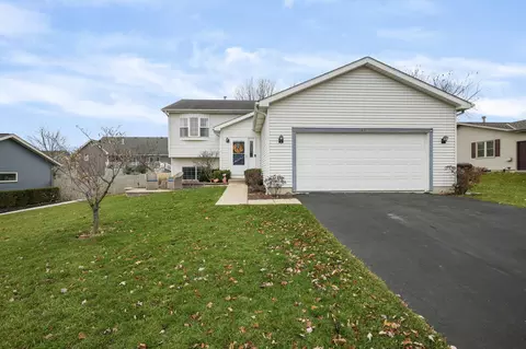 1849 Sunset, Twin Lakes, WI 53181