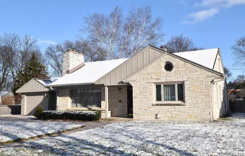 660 N 76th, Wauwatosa, WI 53213