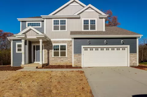 321 Paradise, Hartland, WI 53029