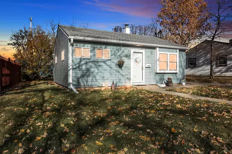 6522 W Verona, Milwaukee, WI 53219