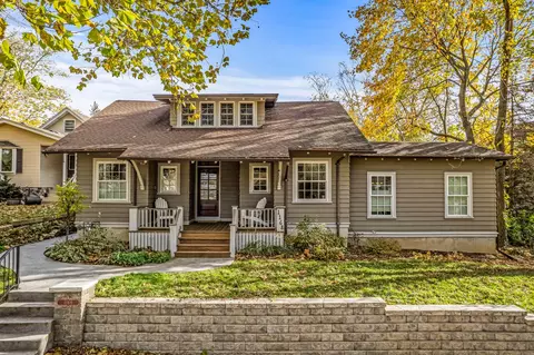 1168 Kavanaugh, Wauwatosa, WI 53213