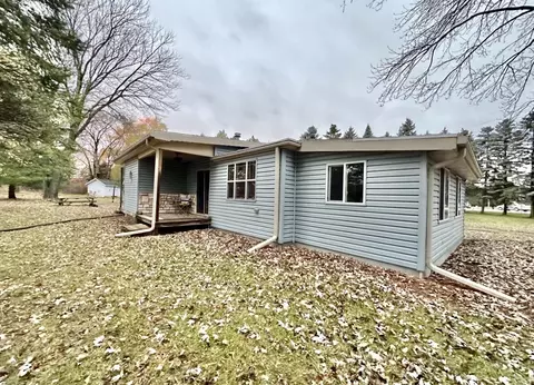 10501 W St Martins, Franklin, WI 53132