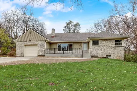 4615 S 110th, Greenfield, WI 53228