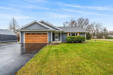 26423 S Wind Lk, Norway, WI 53185