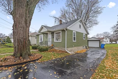 1220 Randolph, Watertown, WI 53094