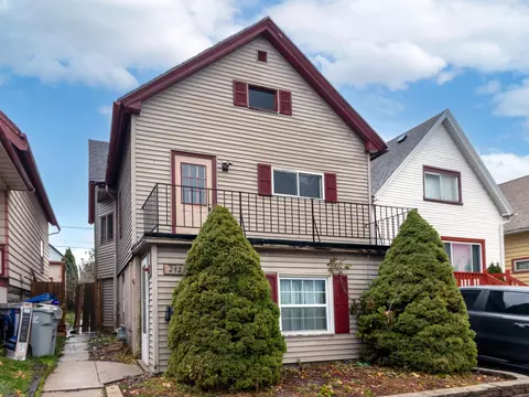 2423 S 5th, Milwaukee, WI 53207