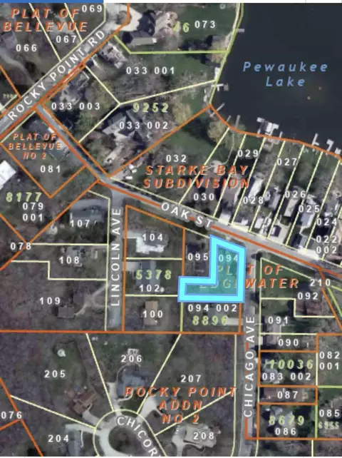 w277n2849 Oak, Pewaukee, WI 53072