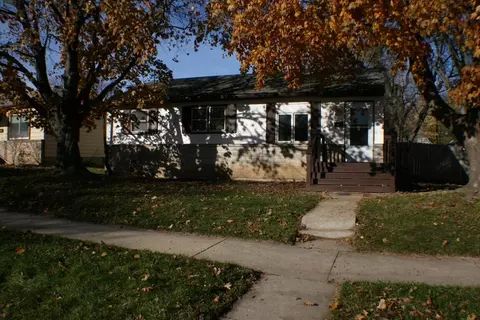 8090 W Grantosa, Milwaukee, WI 53218