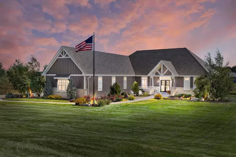 w386n8276 Northern Ledge, Oconomowoc, WI 53066