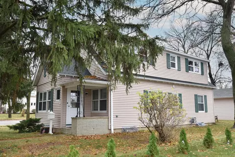 670 Pennsylvania, West Bend, WI 53095