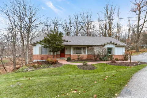 635 Upper Brookwood, Fontana, WI 53125