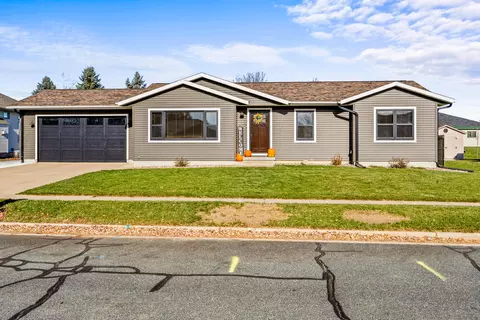 1532 Waterloo, West Salem, WI 54669