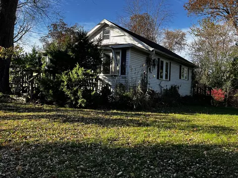 W1096 Spring, Bloomfield, WI 53128