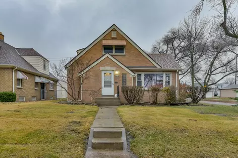 3272 S 26th, Milwaukee, WI 53215