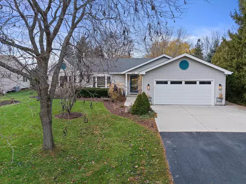 3714 Lynndale, Caledonia, WI 53126