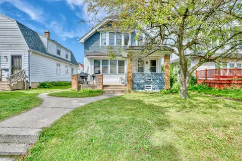 2861 N 49th #2863, Milwaukee, WI 53210