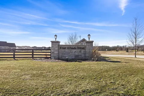 315 Hemlock, Hartland, WI 53029