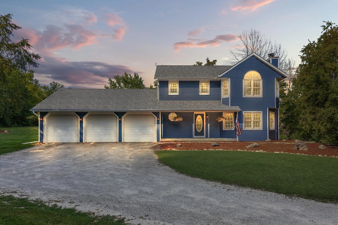 w2240 Hanson Rd  