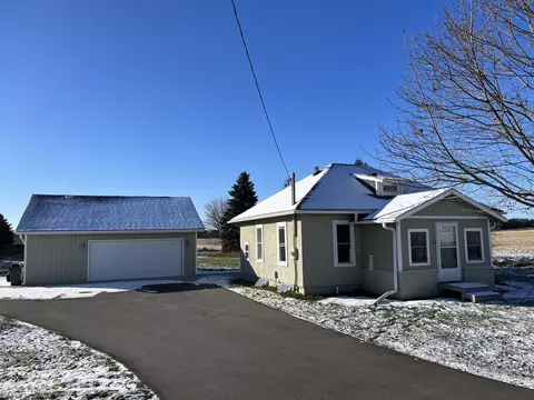 w1985 County Road D, Spring Prairie, WI 53105