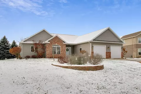 426 Fair Oaks, Williams Bay, WI 53191