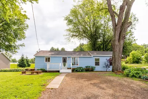 n8208 County Road C, Farmington, WI 54644