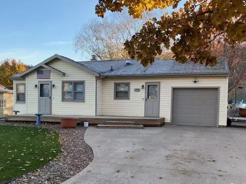 1609 28th, La Crosse, WI 54601