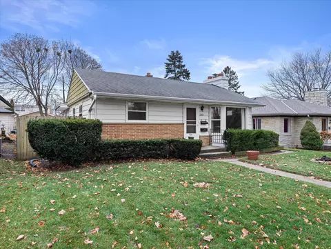 3457 E Bottsford, Cudahy, WI 53110