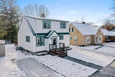 1117 Windiate, Manitowoc, WI 54220