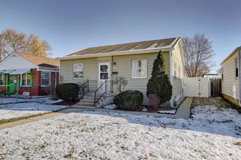 3806 S 19th, Milwaukee, WI 53221