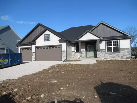 w238n5524 Fieldstone Pass, Sussex, WI 53089