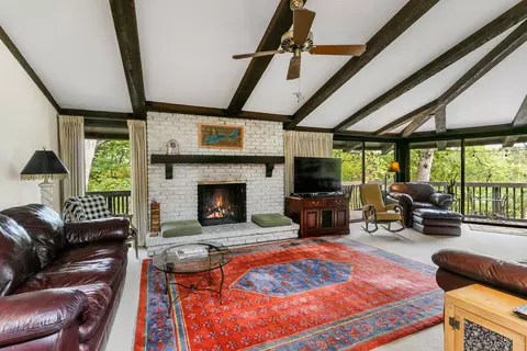 810 Aspen #B3, Fontana, WI 53125