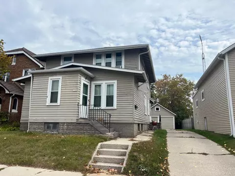 1129 S 19th, Manitowoc, WI 54220
