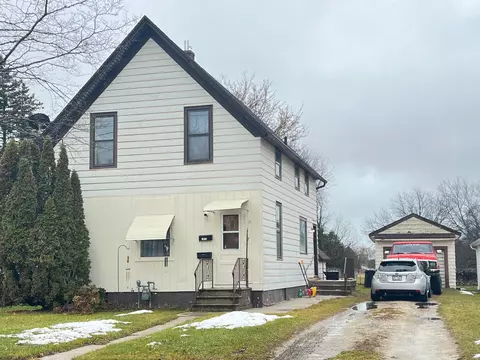 1915 24th, Two Rivers, WI 54241