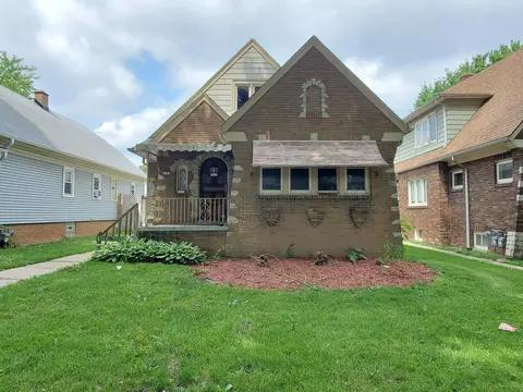 3525 N 38th, Milwaukee, WI 53216