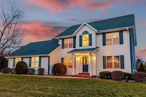 w277n7124 Mill Pond, Merton, WI 53029