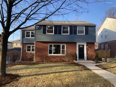 4215 N Olsen, Shorewood, WI 53211