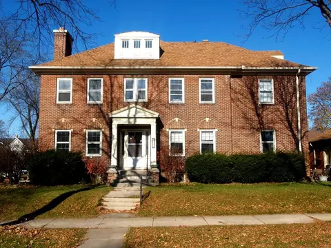 4400 N Murray, Shorewood, WI 53211