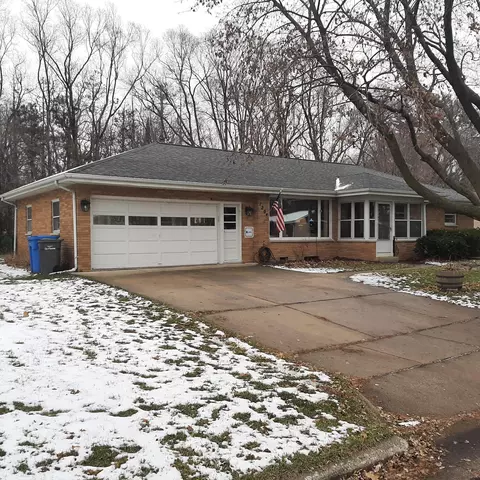 1209 Virginia, Watertown, WI 53098