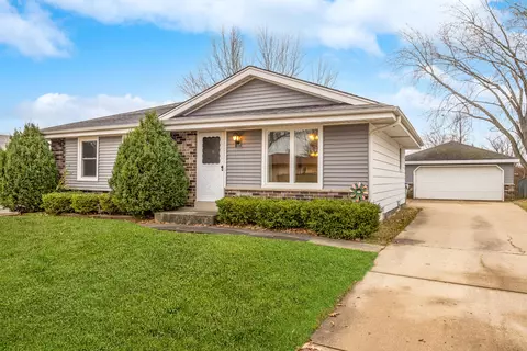 9607 W Arch, Milwaukee, WI 53224
