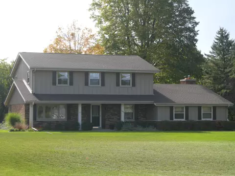 5580 S Oxford, New Berlin, WI 53146