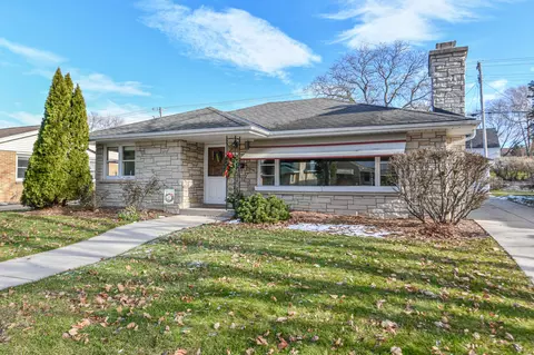 3160 N 95th, Milwaukee, WI 53222